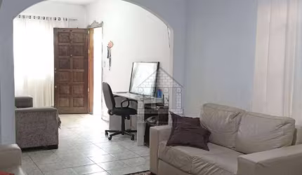 Sobrado com 4 quartos à venda no Jardim Alpino