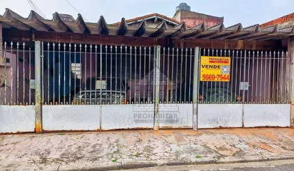 Casa com 2 quartos à venda no Parque Colonial