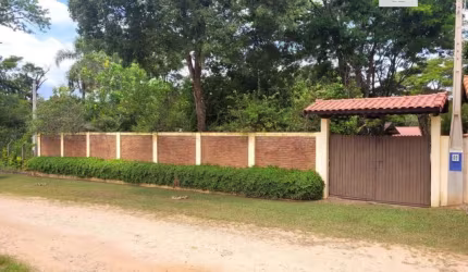 Casa Padrão para Venda em Centro Buri-SP