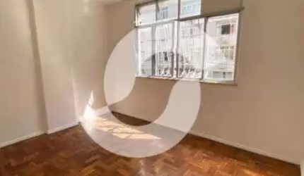 Apartamento à venda 2 quartos 01 vaga, em Icaraí - Niterói - RJ