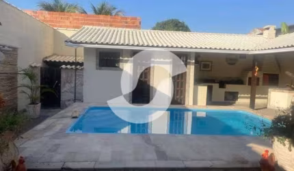 Casa linear à venda 3 quartos, sendo 1 suite, 02 vagas, Jardim Atlantico Oeste, Maricá