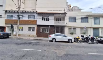 Casa com 179 metros quadrados para venda com 4 quartos em São Mateus - Juiz de Fora / MG