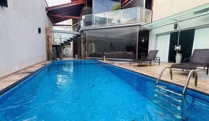 More em um sobrado de alto padrão na Vila Guilhermina - CÓDIGO CA2407