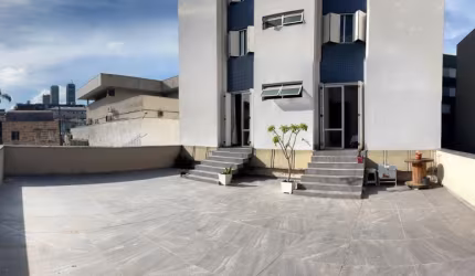 Apartamento Garden com espaço imenso