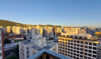 Centro | 3 suítes + 2 vagas