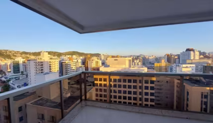 Centro | 3 suítes + 2 vagas