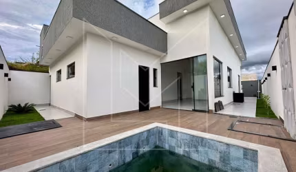 Casa para Venda em Caldas Novas, Setor Lago Sul, 3 dormitórios, 3 suítes, 4 banheiros, 4 vagas