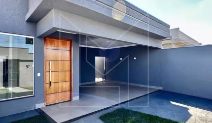 Casa para Venda em Caldas Novas, Jardim Serrano, 3 dormitórios, 1 suíte, 2 banheiros, 2 vagas