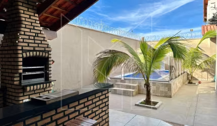 Casa para Venda em Morrinhos, Cristina Park 1, 3 dormitórios, 1 suíte, 3 banheiros, 3 vagas