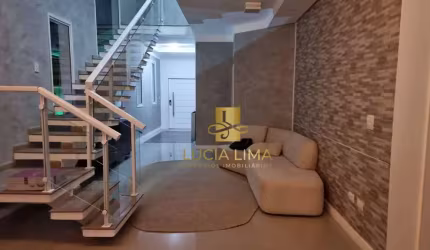 Sobrado LUXUOSO com PISCINA, com 3 SUÍTES à venda, 290 m² por R$ 1.980.000 - Urbanova VII - São José dos Campos/SP