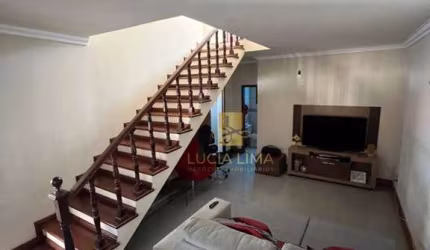 Sobrado RESIDENICAL ou COMERCIAL para ALUGAR,  com 3 dormitórios, 140 m² por R$ 4.400/mês - Bosque dos Eucaliptos - São José dos Campos/SP