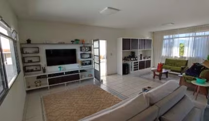 Casa com 3 dormitórios para alugar, 250 m² por R$ 5.500,00/mês - Centro Vila Itapanhau - Bertioga/SP