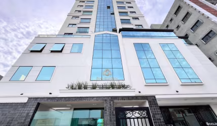 Residencial Porto Excelência: Apartamento Semi Mobiliado com 2 Dormitórios e 2 Vagas em Porto Belo