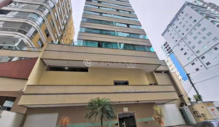 Apartamento Mobiliado com Suíte, Sacada Integrada e 02 Vagas de Garagem em Meia Praia, Itapema-SC