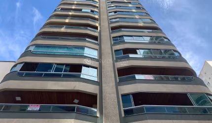 Cobertura PENTHOUSE de Luxo com 4 Suítes a 100 Metros do Mar no Residencial Maria Tereza
