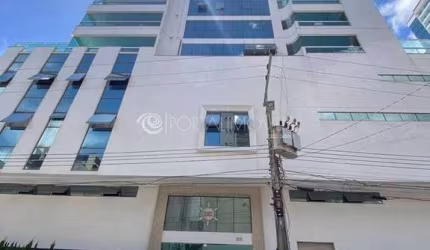 Luxo e Conforto à Beira-Mar: Residencial Magic Tower com Apartamento Mobiliado e Lazer Completo!