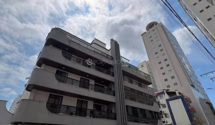 Excelente Oportunidade no Centro de Itapema: Apartamento Mobiliado no Residencial Dante Alighieri
