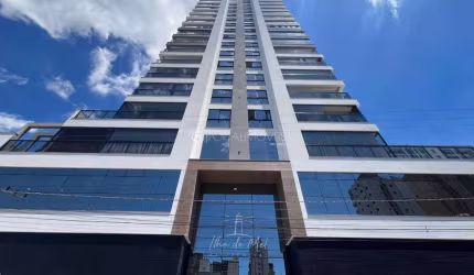 Residencial Ilha do Mel: Conforto e Sofisticação em Meia Praia, Itapema