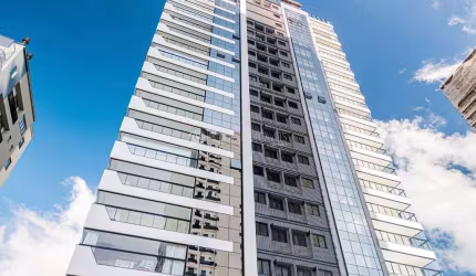 Exclusividade no Doha Tower – Apartamento Frente Norte com 182m² e Vista Maravilhosa