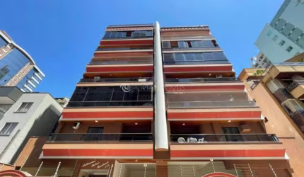 Cobertura Duplex no Anthuriun Palace: 400m², 4 Quartos, 2 Suítes, Piscina e Vista Mar em Itapema