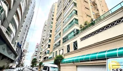 Apartamento de 3 Suítes no Edifício Villa do Mar – Meia Praia | Alto Padrão e Lazer Completo