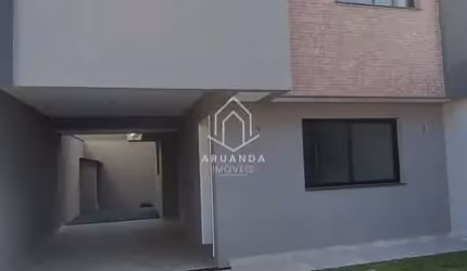 Sobrado de Rua - 3 Quartos - Boa Vista - 2 Vagas