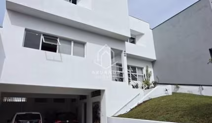 Casa duplex- 378m²- São Lourenço- 4 Quartos