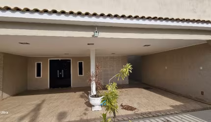 Excelente casa linear com 3 dormitórios, na estrada do Moinho em Campo Grande no Rio de Janeiro-RJ. a do Moinho,  em