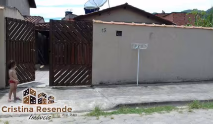 Casa com 3 quartos à venda na Praia da Enseada, São Sebastião , 210 m2 por R$ 300.000