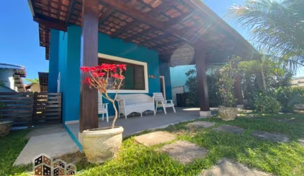 Casa em condomínio fechado com 3 quartos à venda na Praia da Enseada, São Sebastião , 300 m2 por R$ 780.000
