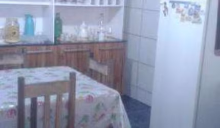 Casa com 2 quartos à venda no Perequê Mirim, Caraguatatuba , 180 m2 por R$ 180.000