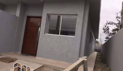 Casa com 2 quartos à venda no Balneário dos Golfinhos, Caraguatatuba  por R$ 280.000