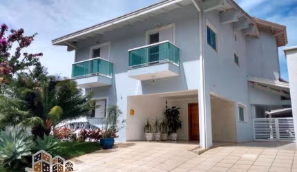 Casa em condomínio fechado com 2 quartos à venda no Massaguaçu, Caraguatatuba , 400 m2 por R$ 1.400.000