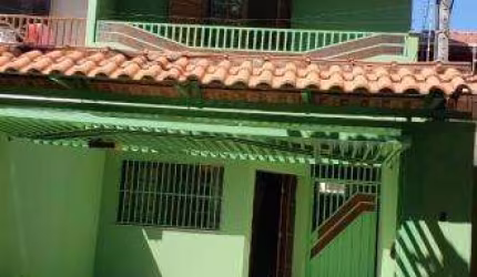 Casa com 2 quartos à venda no Morada dos Nobres, Taubaté  por R$ 390.000