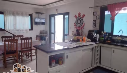 Casa com 2 quartos à venda no Jardim Tarumãs, Caraguatatuba , 300 m2 por R$ 540.000