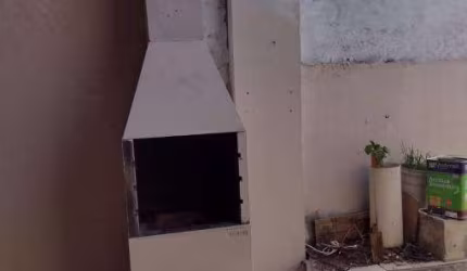 Casa com 2 quartos à venda na Rua Joaquim Aurélio Nabuco de Araújo, Perequê Mirim, Caraguatatuba, 180 m2 por R$ 250.000