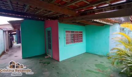 Casa com 4 quartos à venda na Rua Joaquim Aurélio Nabuco de Araújo, Travessão, Caraguatatuba, 200 m2 por R$ 250.000