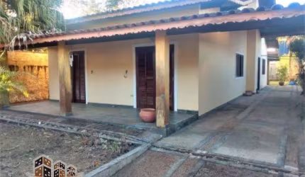 Casa com 3 quartos à venda em Maranduba, Ubatuba , 432 m2 por R$ 600.000