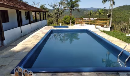 Chácara / sítio com 4 quartos à venda no Bairro do Cedro, Paraibuna  por R$ 870.000
