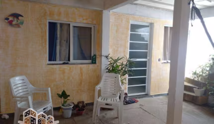 Casa com 3 quartos à venda na Rua Joaquim Aurélio Nabuco de Araújo, Travessão, Caraguatatuba, 126 m2 por R$ 250.000