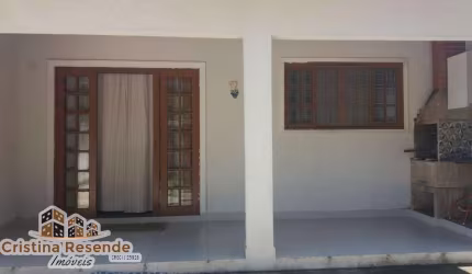 Casa com 3 quartos à venda em Maranduba, Ubatuba , 230 m2 por R$ 420.000