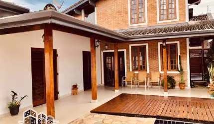 Casa com 3 quartos à venda no Centro, Ubatuba , 299 m2 por R$ 1.300.000