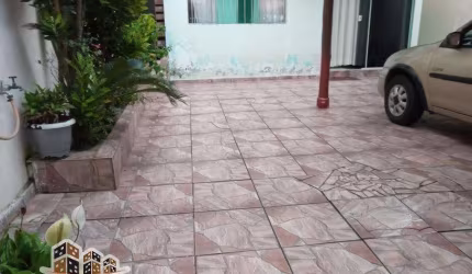 Casa com 5 quartos à venda na Praia da Enseada, São Sebastião  por R$ 385.000
