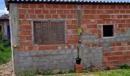 Casa com 1 quarto à venda no Travessão, Caraguatatuba , 200 m2 por R$ 100.000