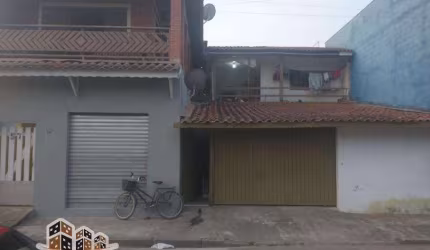Sala comercial à venda no Perequê Mirim, Caraguatatuba  por R$ 480.000