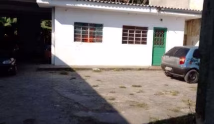 Casa com 3 quartos à venda na Praia da Enseada, São Sebastião , 580 m2 por R$ 380.000
