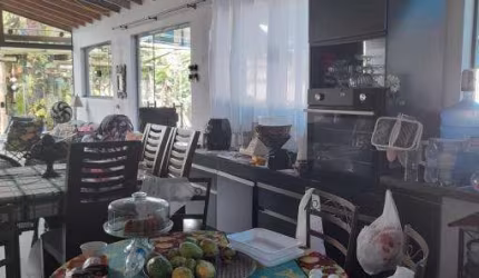 Casa com 4 quartos à venda no Perequê Mirim, Caraguatatuba , 987 m2 por R$ 750.000