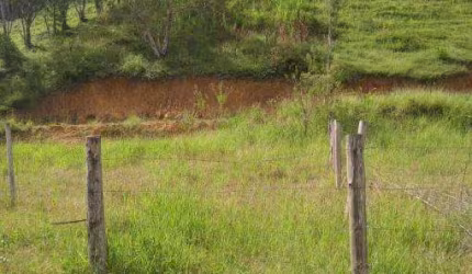Terreno à venda no Pachi, Natividade da Serra , 1080 m2 por R$ 95.000