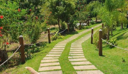 Chácara / sítio com 3 quartos à venda no Centro, Natividade da Serra , 72600 m2 por R$ 700.000