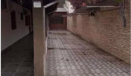 Casa com 2 quartos à venda no Sumaré, Caraguatatuba , 250 m2 por R$ 755.000